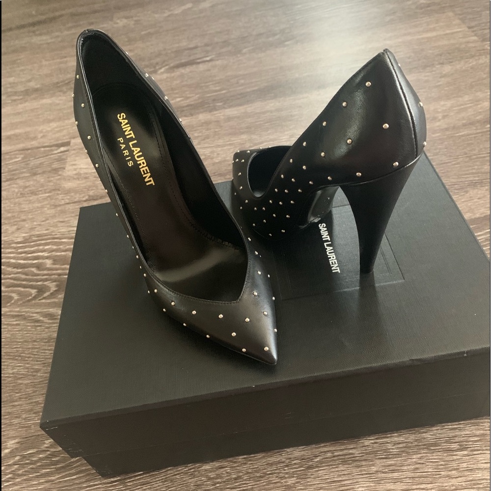 Saint Laurent Pumps